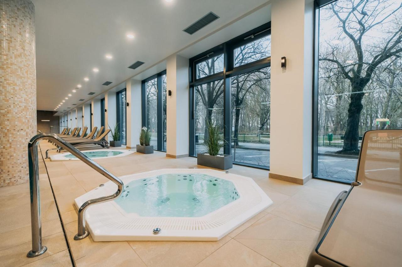 Nadmorskie Tarasy Apartament Wave Surfingbird Колобжег Екстериор снимка